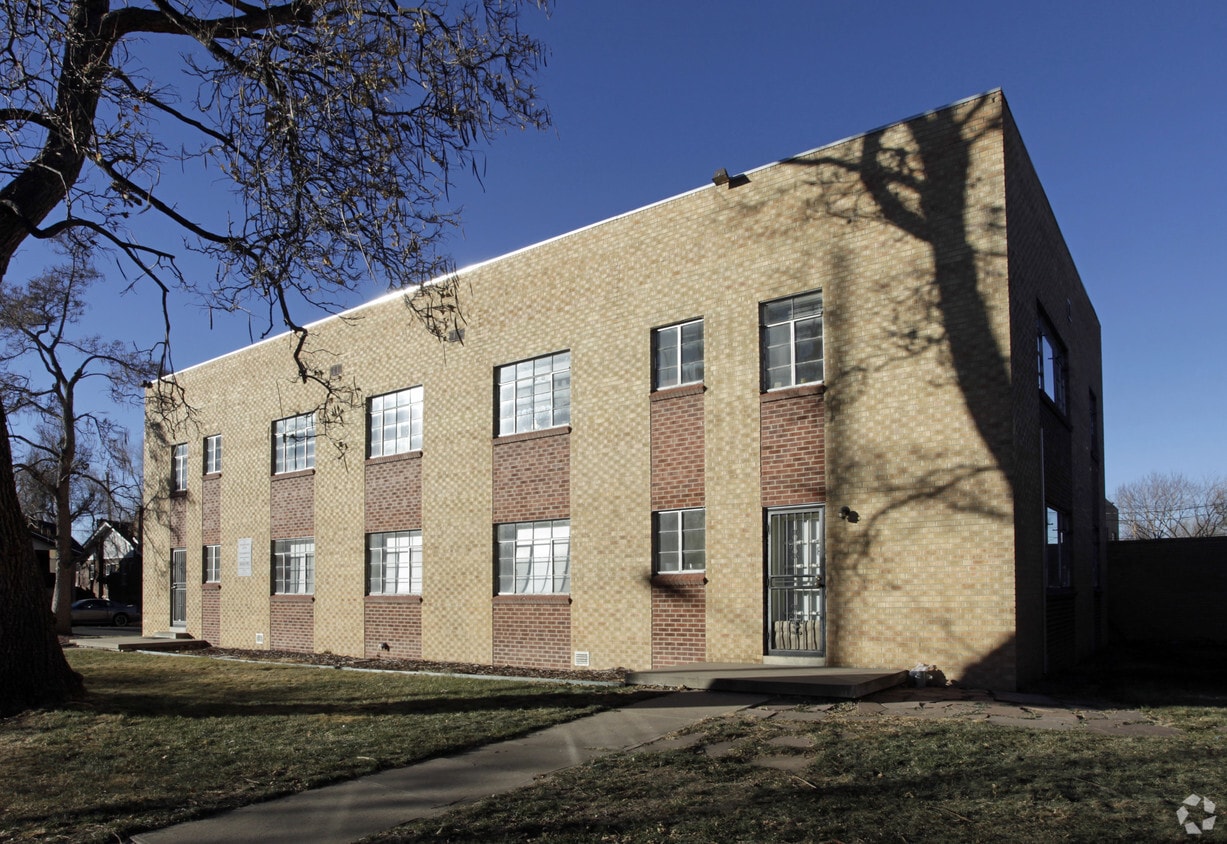 Building Photo - The Harwood