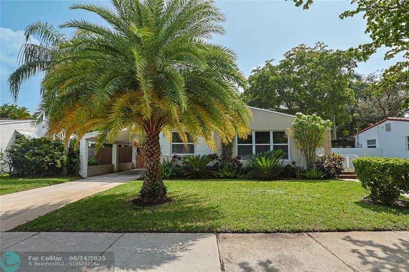 Foto principal - 1614 Plunkett St