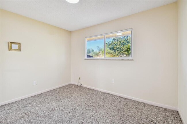 Foto del edificio - 541 NW 205th Ave