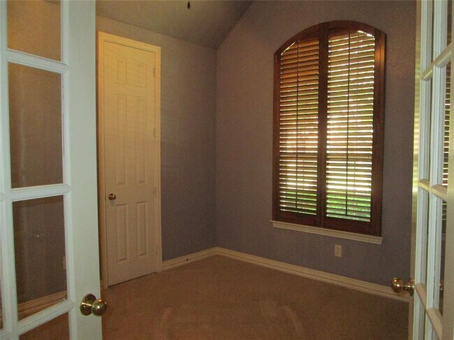 Foto del edificio - 4073 Navarro Way