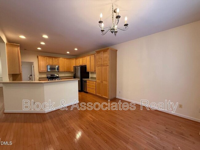 Building Photo - 4800 Ludwell Branch Ct
