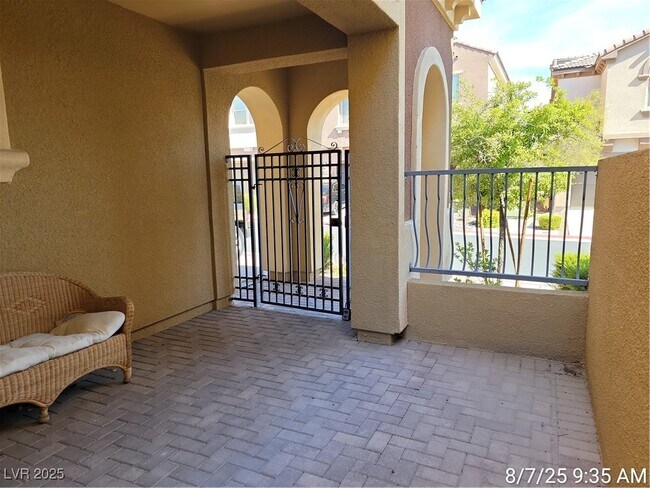 Foto del edificio - 11217 Shasta Ridge Ct
