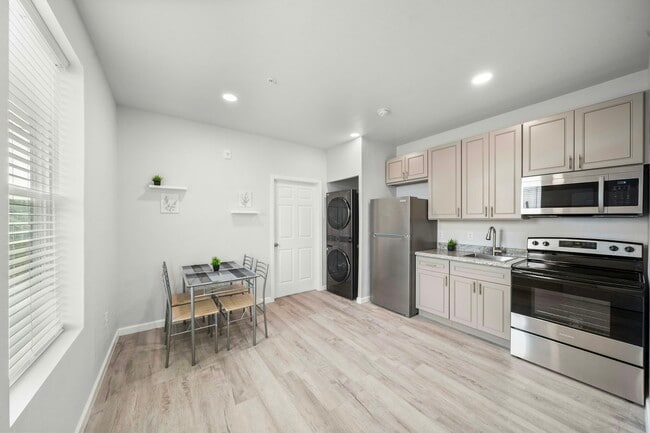 Photo - 803 Avenue K Apartment