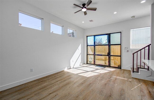 Building Photo - 1506 McKee St