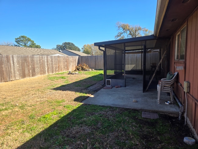 Building Photo - 14222 Laffite Dr