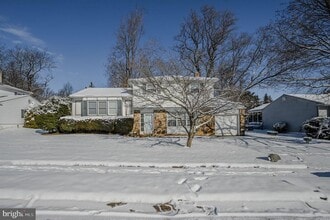 Building Photo - 2651 Abington Rd