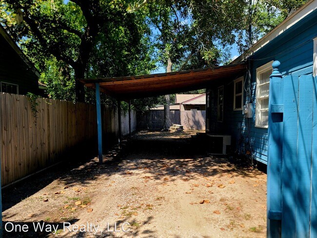 Foto del edificio - 3 br, 1 bath House - 2013 Tulip St.