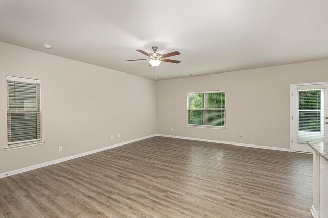 Building Photo - 3221 Ainsley Woods Dr