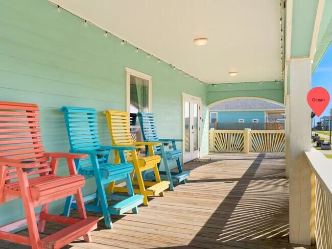 Foto del edificio - 986 Bahama Ln