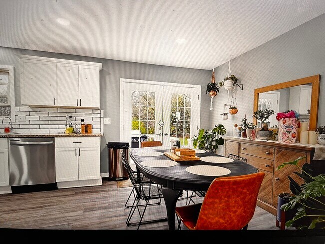 Foto del edificio - 3849 E 216th St