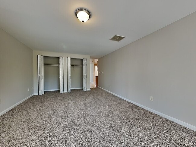 Foto del edificio - 4108 Springsleigh Rd