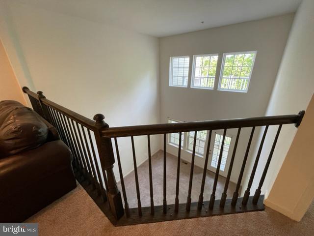 Building Photo - 208 Trails Way