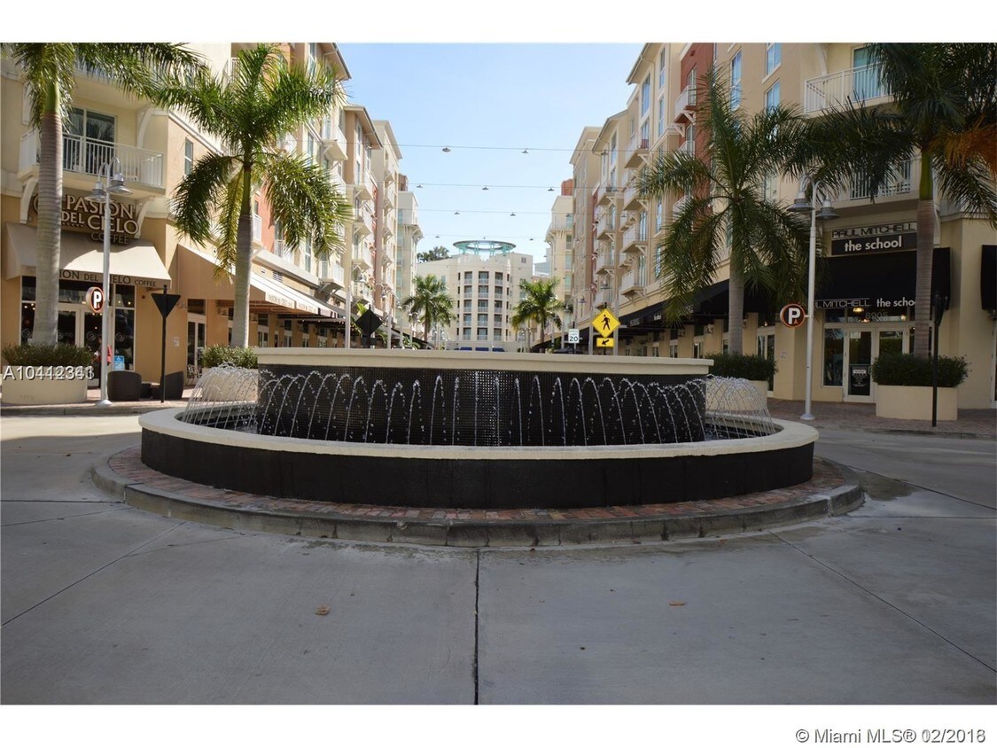 Foto principal - 7280 SW 89th St