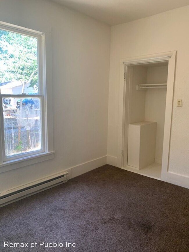 Building Photo - 921 Carteret Ave