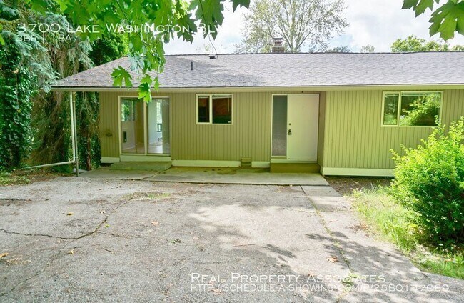 Building Photo - 4400 Lake Washington Blvd SE