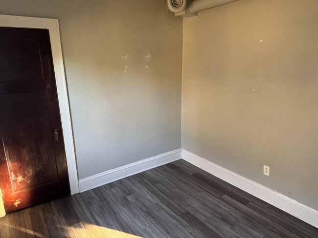 Foto del edificio - 417 N 39th St