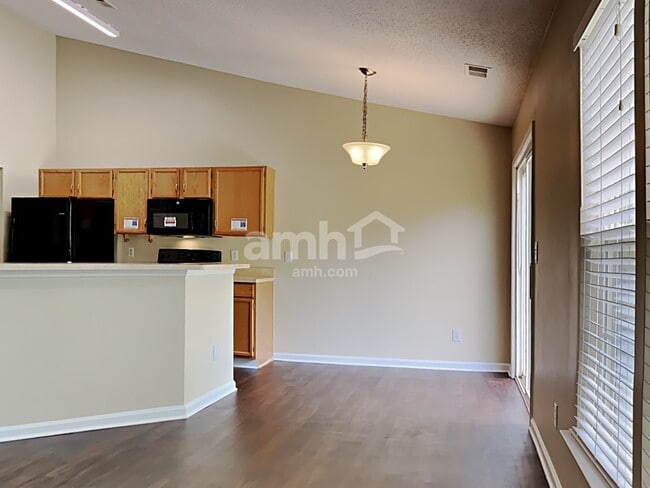 Building Photo - 5287 Moonlight Trail SW