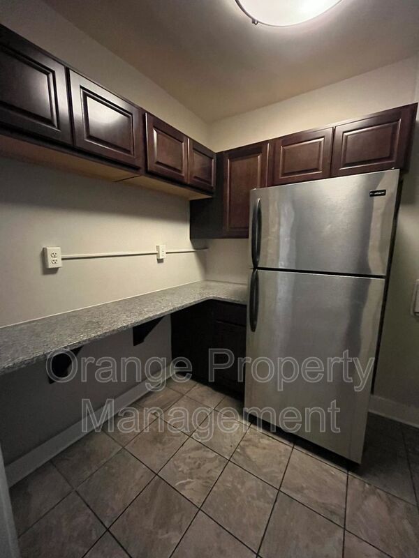 Building Photo - 808 N 33rd St