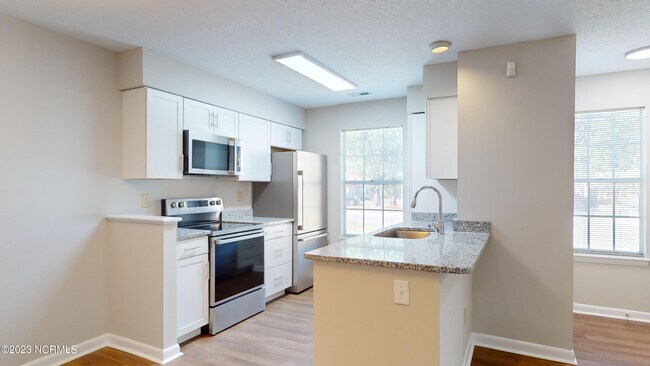 Foto del edificio - 725 Chancery Ln