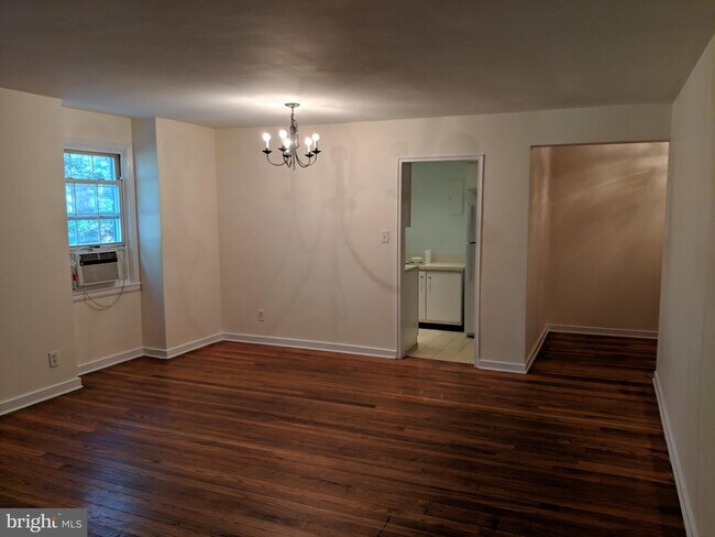 Building Photo - 2312 COLSTON DR #C-104 C