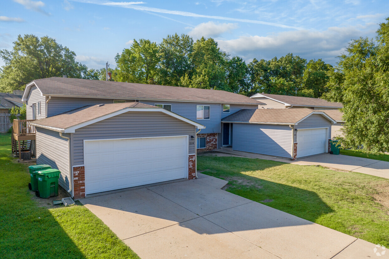 Foto principal - Parkview Townhomes