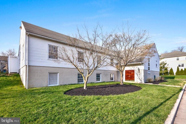 Building Photo - 5209 Tabard Ct