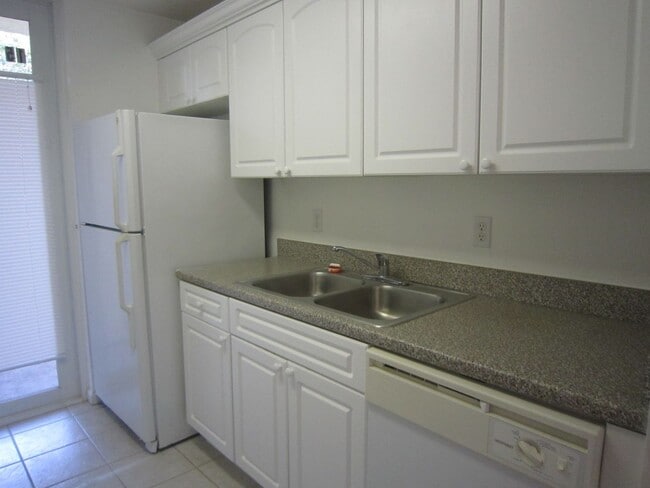 Photo - 4812 Central Blvd #15 Apartment