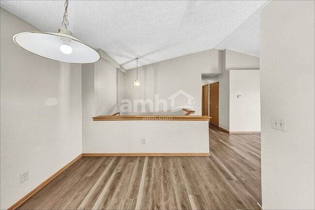 Building Photo - 6811 Magdalena Ln