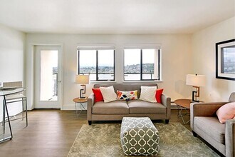 Interior Photo - The Hudson