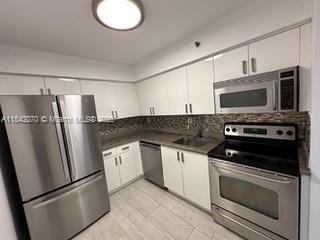 Foto del edificio - 3300 NE 192 St