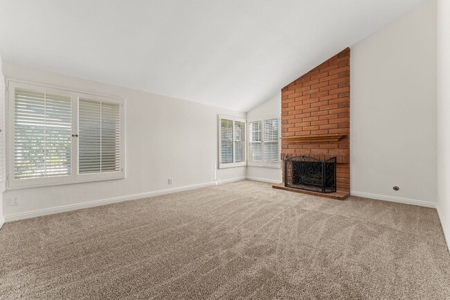 Foto del edificio - 4/Bed, 3/Bath YL Travis Ranch Home w/Pool & Spa