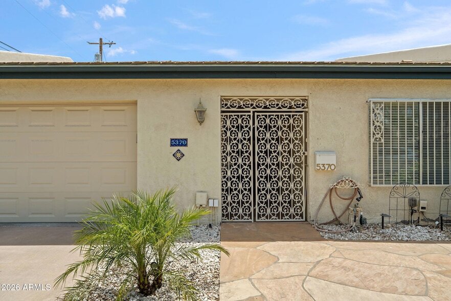 Foto del edificio - 5370 N 20th St