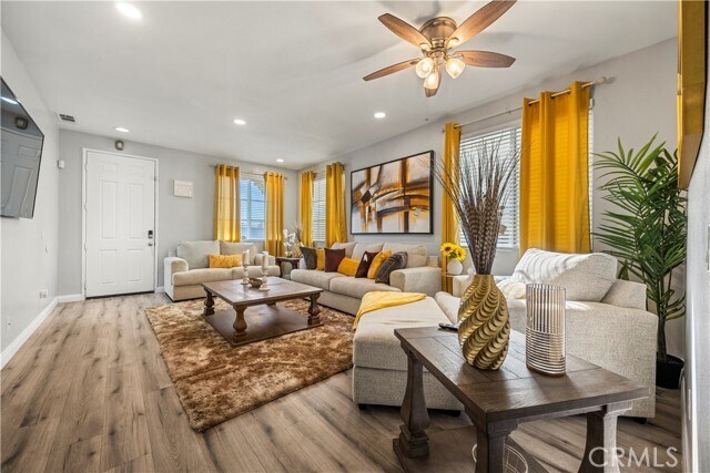 Foto del edificio - 10159 Julianne Ave