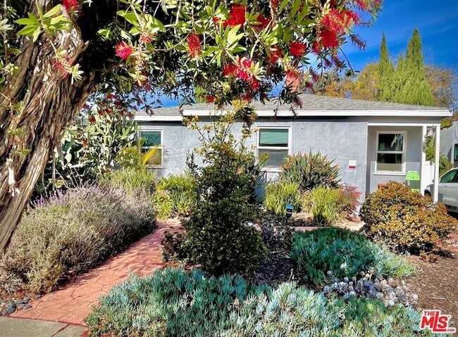 Photo - 3017 Urban Ave House