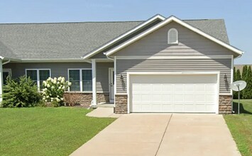Building Photo - 1625 Magnolia Dr