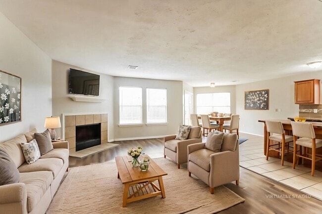 Foto del edificio - 19410 Pine Cluster Ln