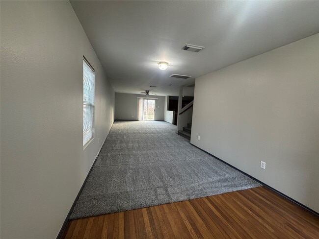 Foto del edificio - 12714 Windy Summer Ln