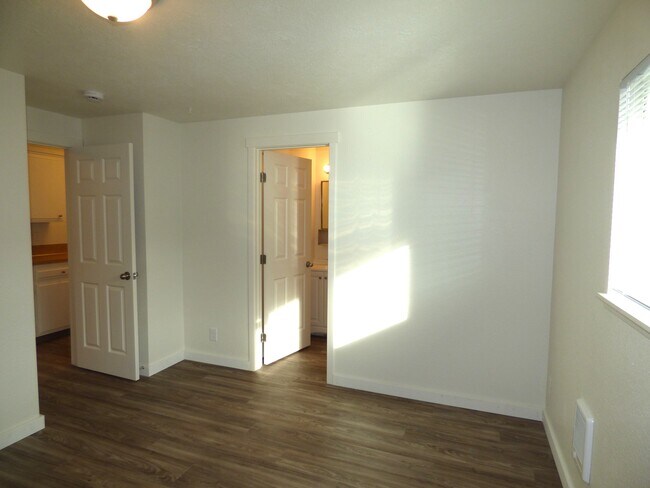 Foto del edificio - Anita Manor Apartments