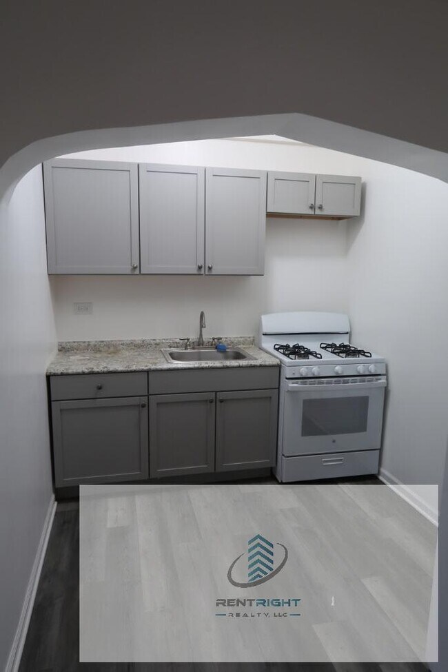 Foto del edificio - 4477 N Elston Ave