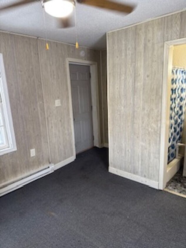 Building Photo - 3961 Logan Ave