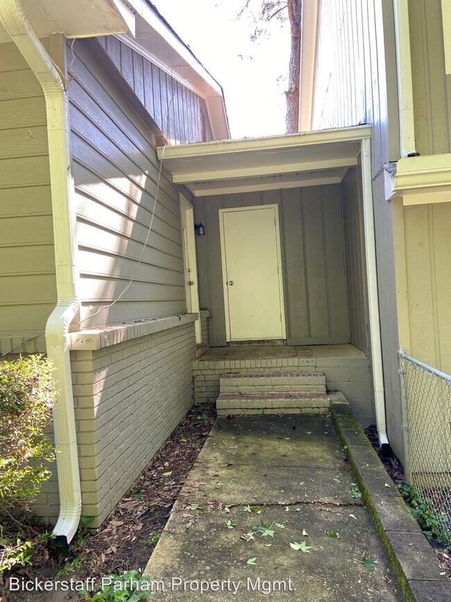 Building Photo - 960 54th St