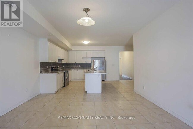 Building Photo - 47 Luzon Ave