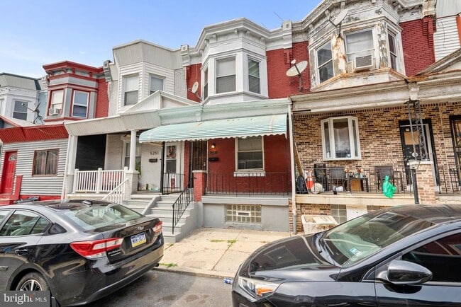 Building Photo - 5249 Delancey St