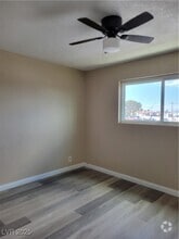 Building Photo - 3701 Thomas Ave