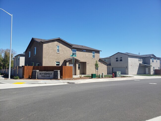 Building Photo - 6435 Riverway Ln