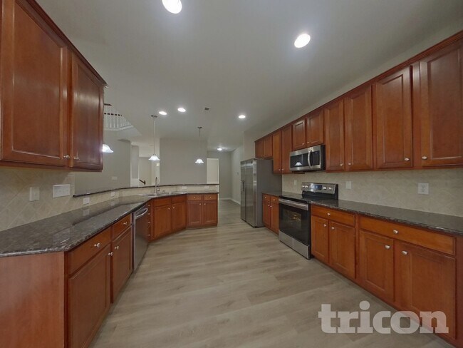 Foto del edificio - 588 Cotton Field Rd