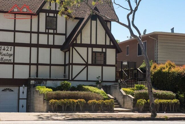 Building Photo - 1421 El Camino Real