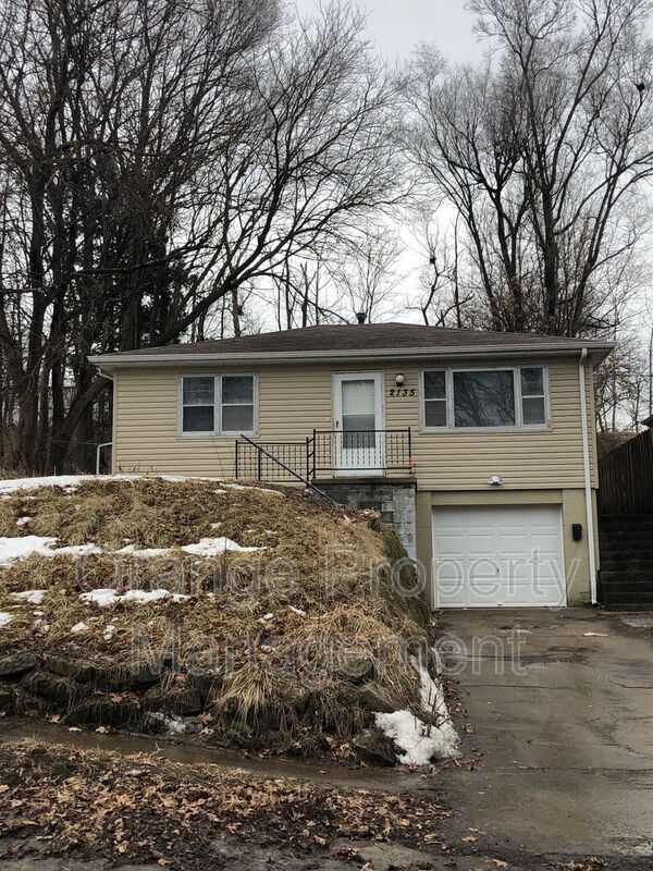 2135 Polk St, Omaha, NE 68107 House Rental in Omaha, NE