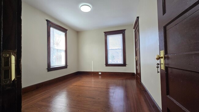 Bedroom 1 - 39 W School St