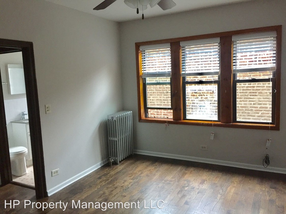 Building Photo - 5118 S Dorchester Ave